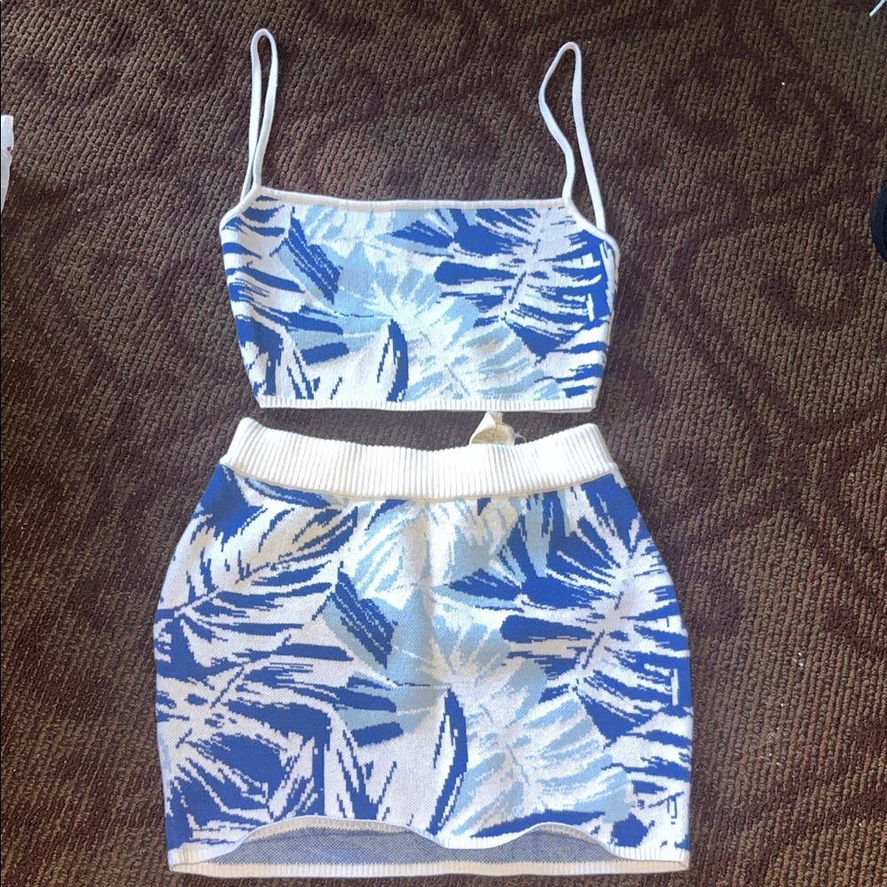 SER.O.YA Blue and White Tropical Set
